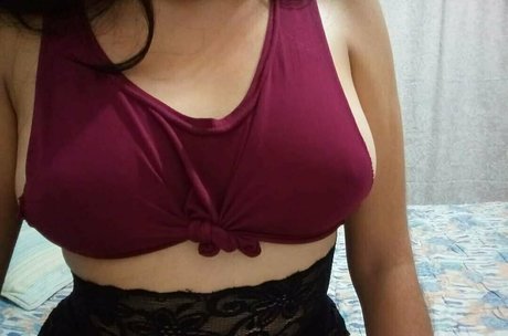 Photo nue de fuite OnlyFans de Santadesordenaa