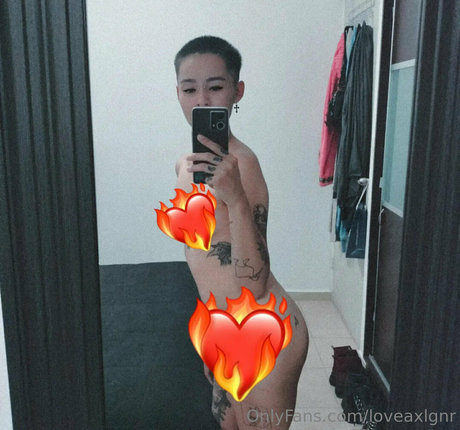 Photo nue de fuite OnlyFans de Loveaxlgnr