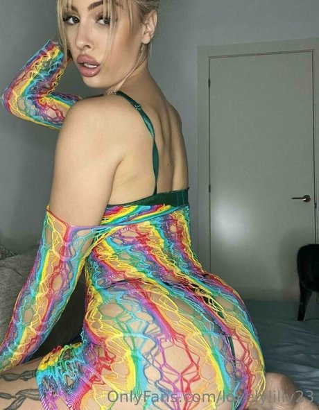 Lovelylilly23