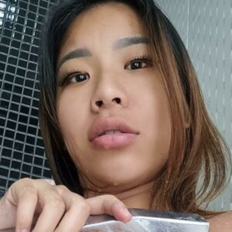 Photo nue de fuite OnlyFans de Miya Maze