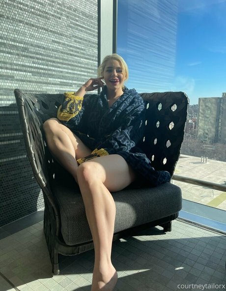 Photo nue de fuite OnlyFans de Courtney Taylor