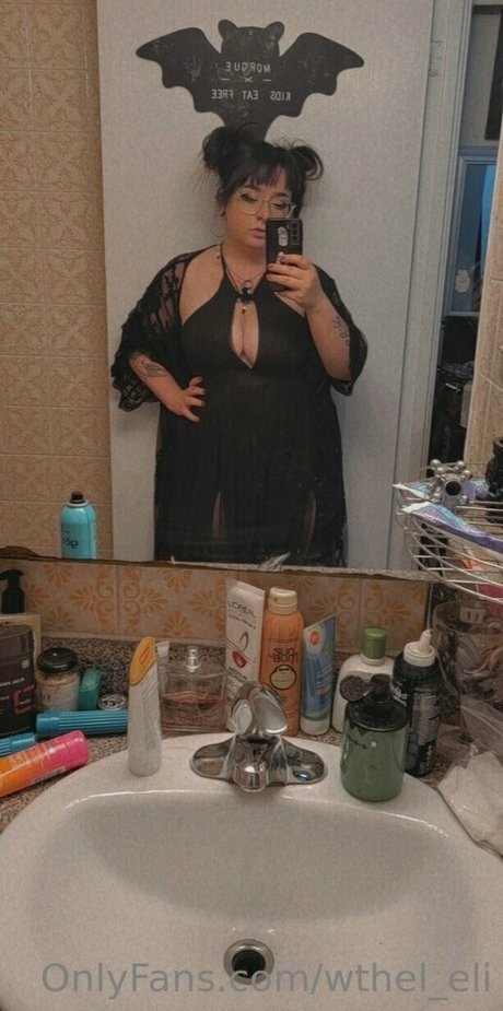 Photo nue de fuite OnlyFans de Wtheleli