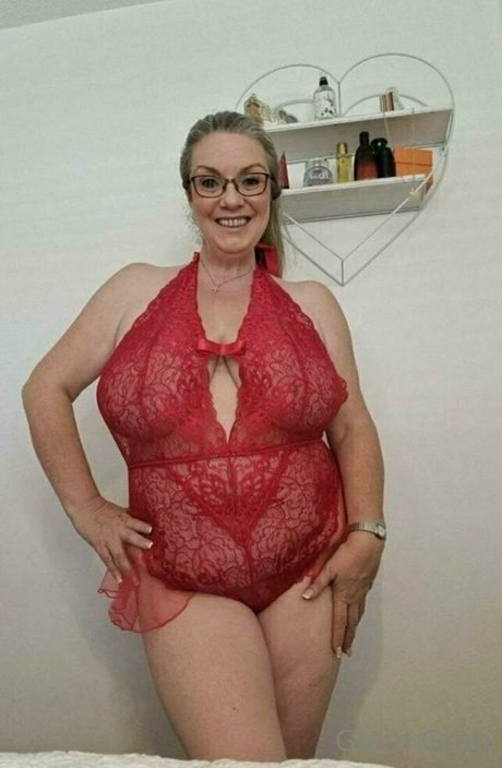 Glamgran56
