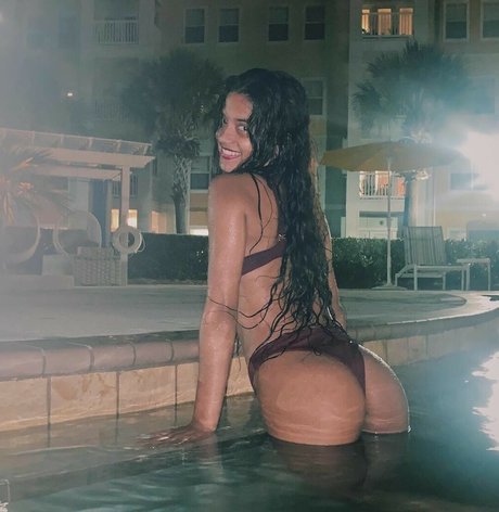 Photo nue de fuite OnlyFans de Kailany Braga