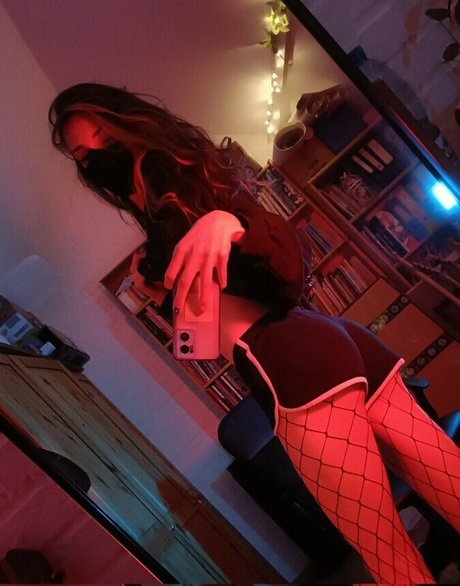 Photo nue de fuite OnlyFans de Yonaghoul