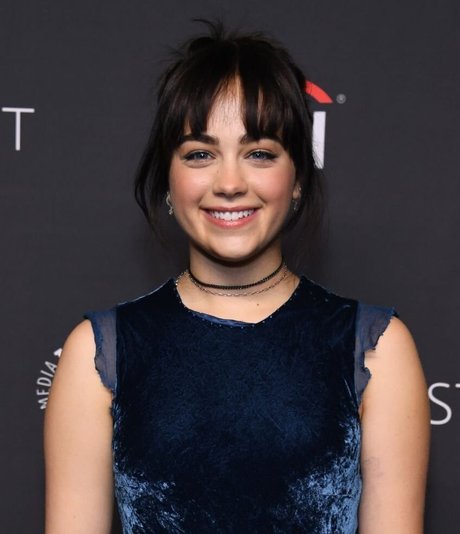 Mary Mouser
