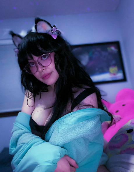 Photo nue de fuite OnlyFans de Ropeddoll