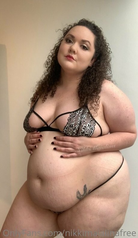 Photo nue de fuite OnlyFans de Nikkimaialinafree