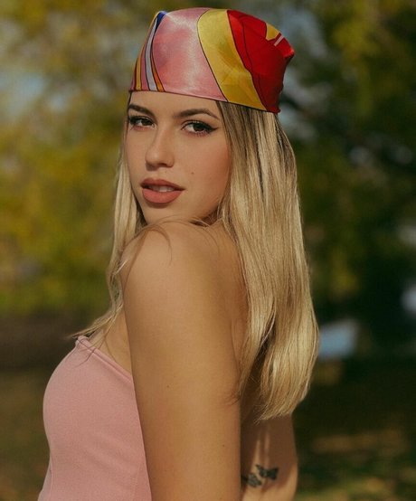 Valentina Legaria
