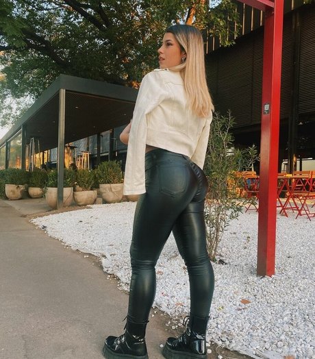 Valentina Legaria