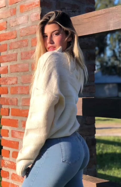 Valentina Legaria