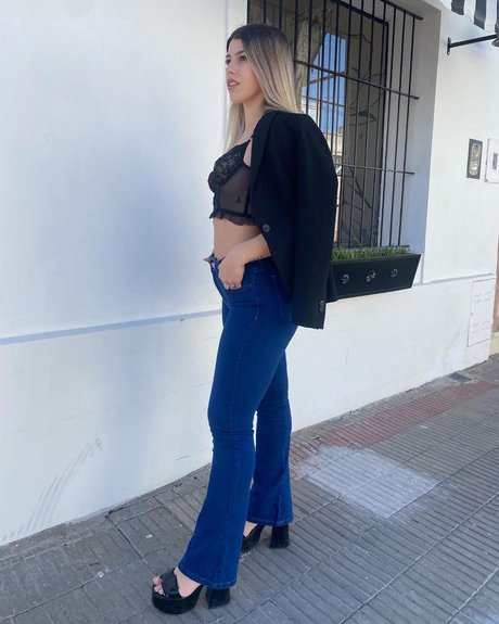 Valentina Legaria