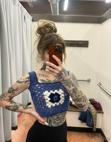 Photo nue de fuite OnlyFans de Awlivv