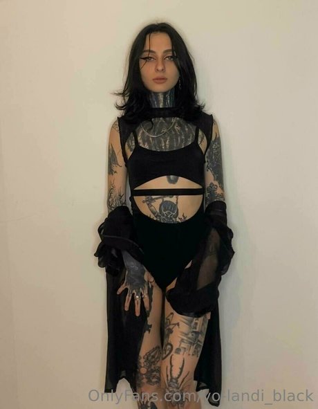 Photo nue de fuite OnlyFans de Yolandiblack