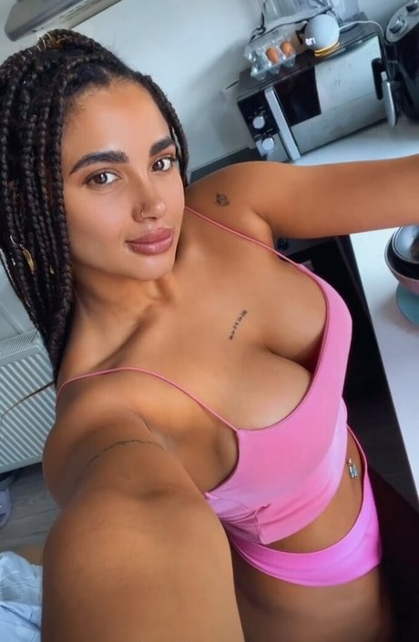 Photo nue de fuite OnlyFans de Gabi Melo