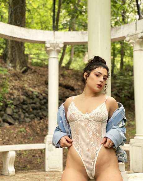 Photo nue de fuite OnlyFans de Elonababyy
