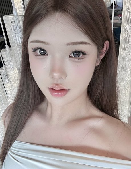Photo nue de fuite OnlyFans de Yuzichucunqi