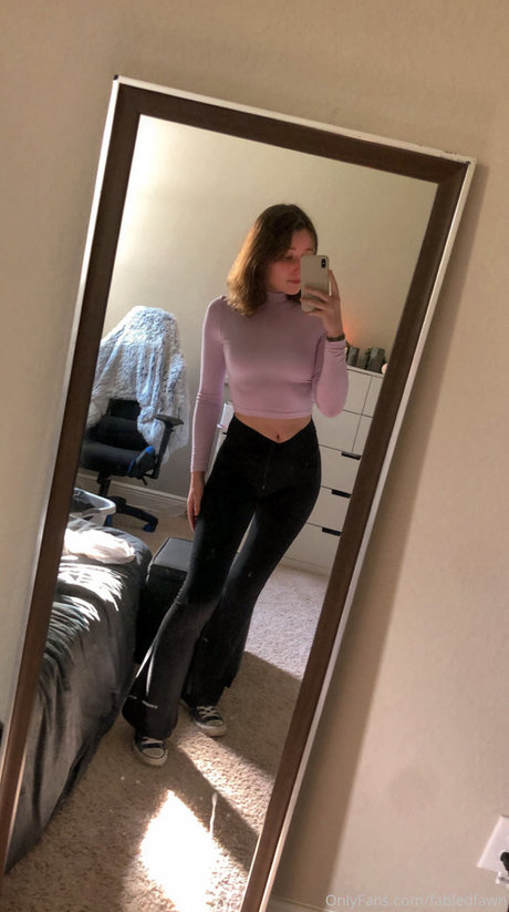 Photo nue de fuite OnlyFans de Fabled Fawn