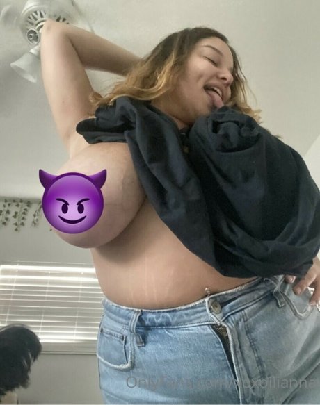 Photo nue de fuite OnlyFans de Xoxoiliana