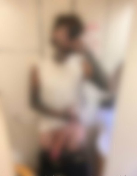 Photo nue de fuite OnlyFans de Uglynorthfree
