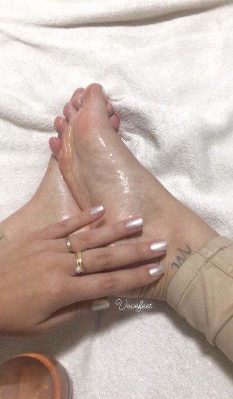 Photo nue de fuite OnlyFans de Vevefeet