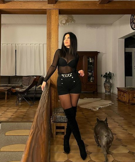 Photo nue de fuite OnlyFans de Senada Kostic