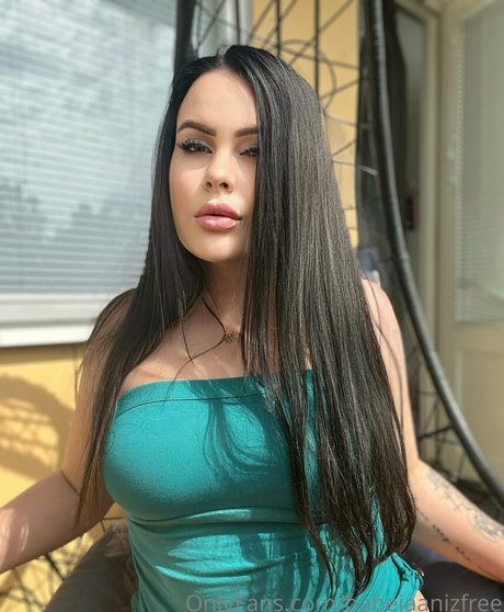 Photo nue de fuite OnlyFans de Babejaanizfree