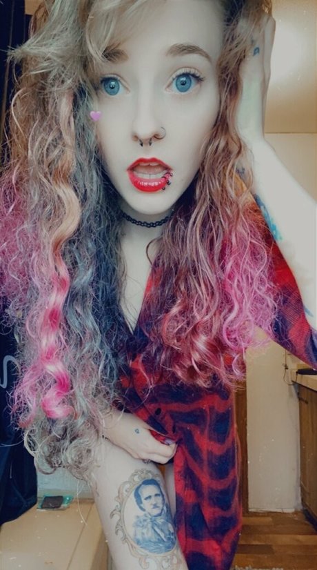 Photo nue de fuite OnlyFans de Modelmisskittee92