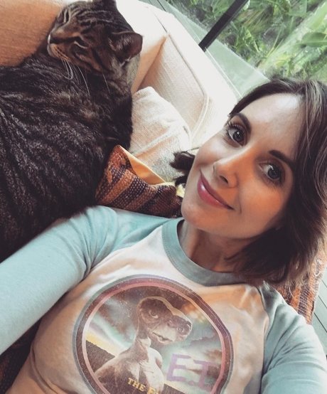 Photo nue de fuite OnlyFans de Alison Brie
