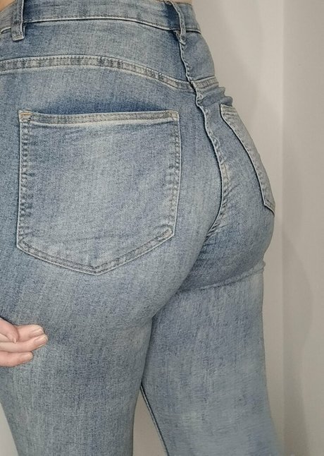 Photo nue de fuite OnlyFans de Tallthinfinfree