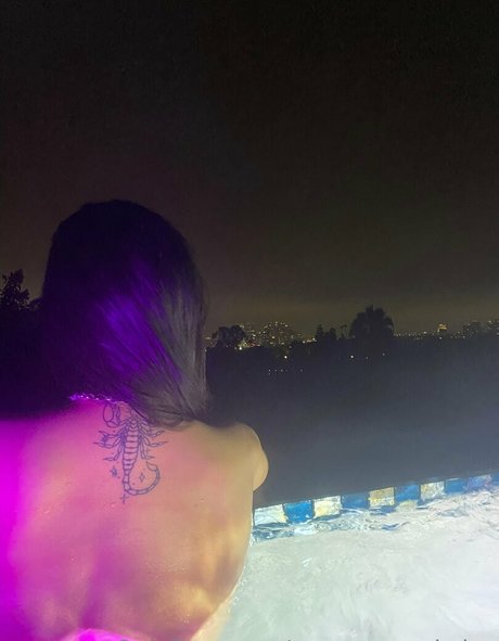 Photo nue de fuite OnlyFans de Xxxsavannahsixx
