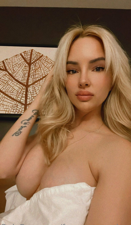 Photo nue de fuite OnlyFans de Freecassaundravip