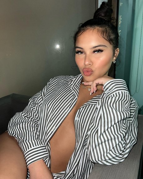 Photo nue de fuite OnlyFans de Aliana Mawla