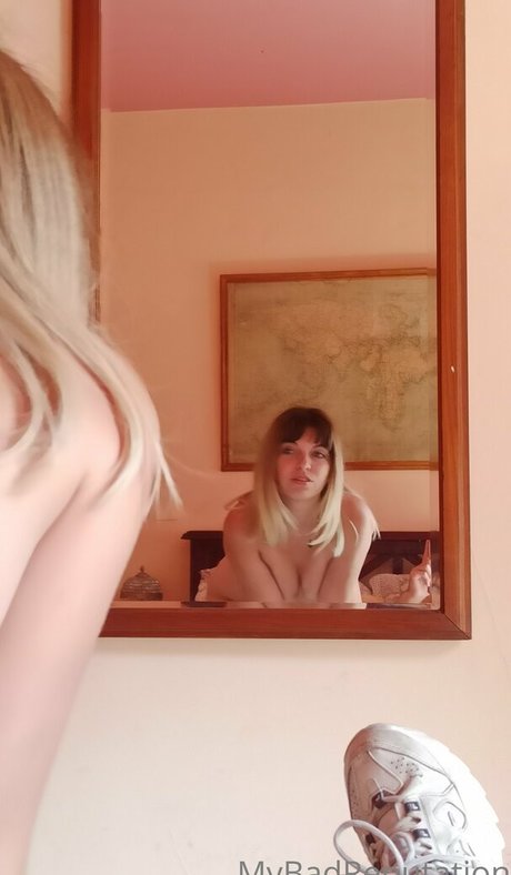 Photo nue de fuite OnlyFans de Mybadreputation