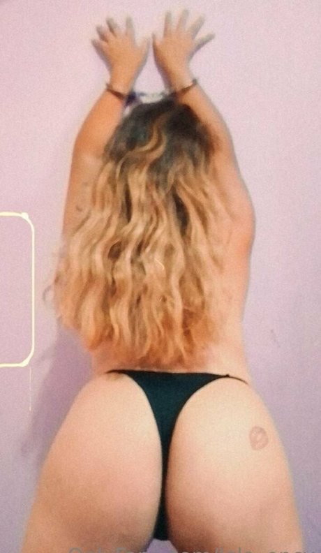 Photo nue de fuite OnlyFans de Lolaency