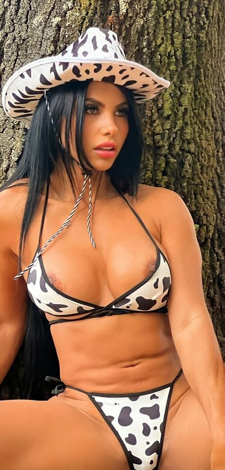 Yesli Gomez