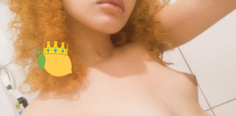 Photo nue de fuite OnlyFans de Lemonqueendom
