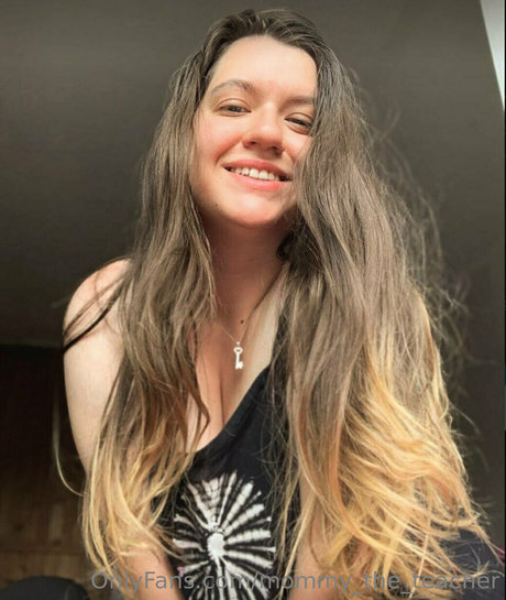 Photo nue de fuite OnlyFans de Mommytheteacher