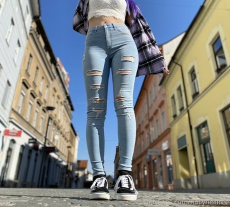 Photo nue de fuite OnlyFans de Hollyhellfree