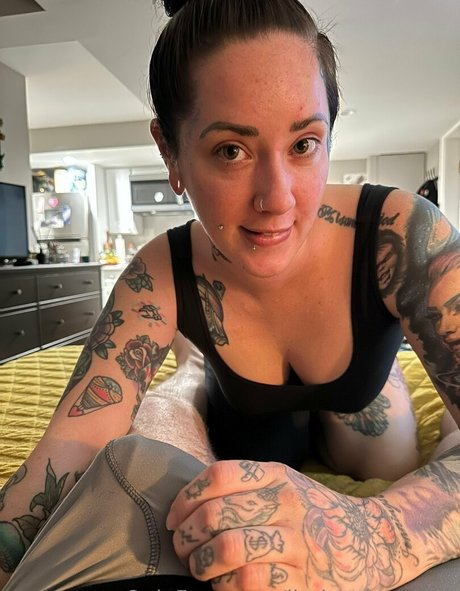 Photo nue de fuite OnlyFans de Lindseyjenningz