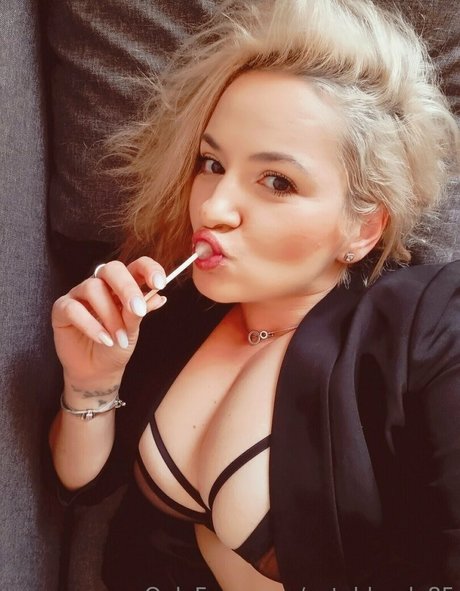 Cuteblonde85