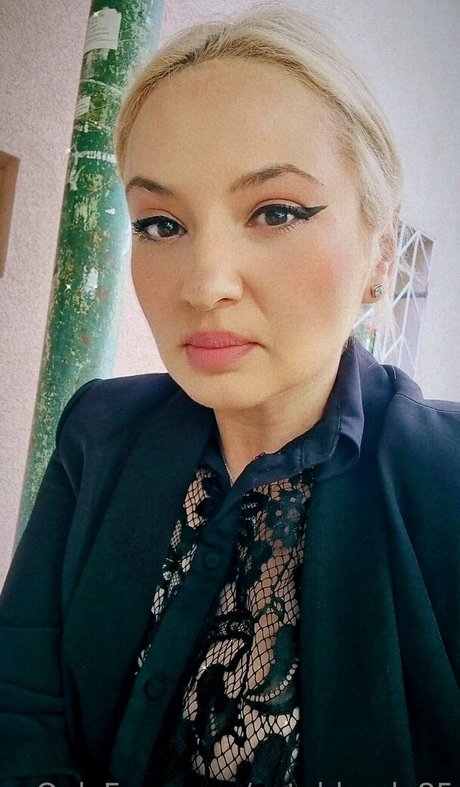 Cuteblonde85
