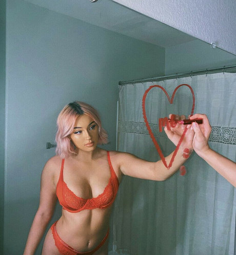 Photo nue de fuite OnlyFans de Brynnemarie