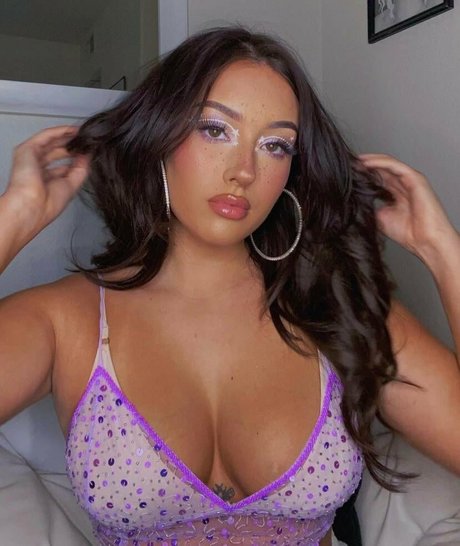 Photo nue de fuite OnlyFans de Brynnemarie
