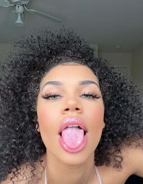 Scorpioqueen18