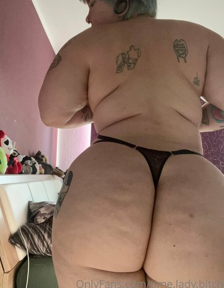 Photo nue de fuite OnlyFans de Timeladybitch