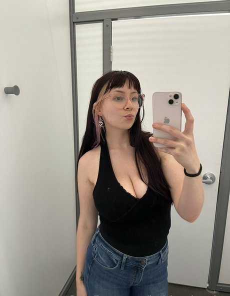 Photo nue de fuite OnlyFans de Babiesberries