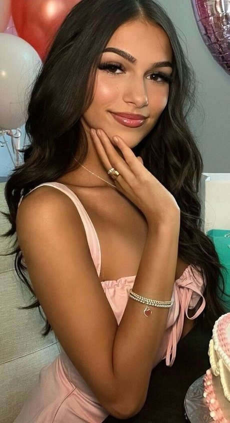 Julia Merekoulias