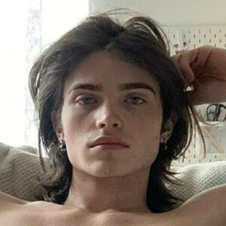 Photo nue de fuite OnlyFans de Aaroncarson