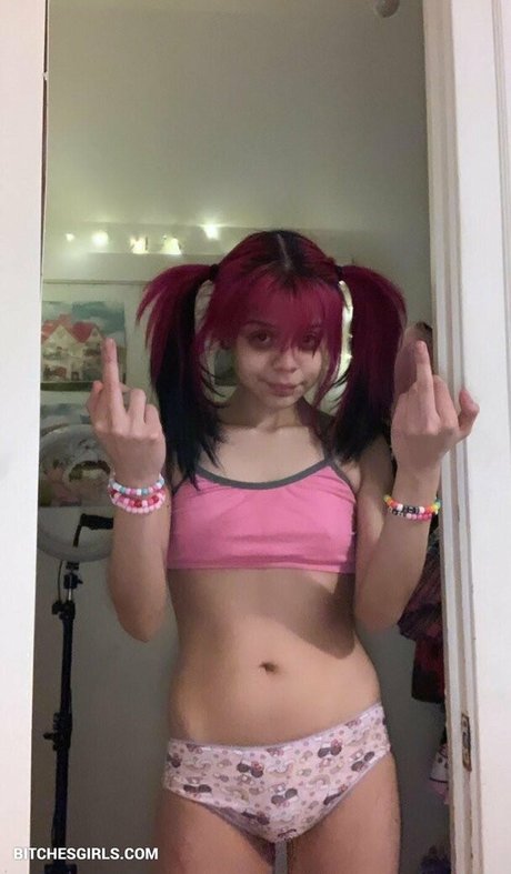 Photo nue de fuite OnlyFans de Kittyvanity69